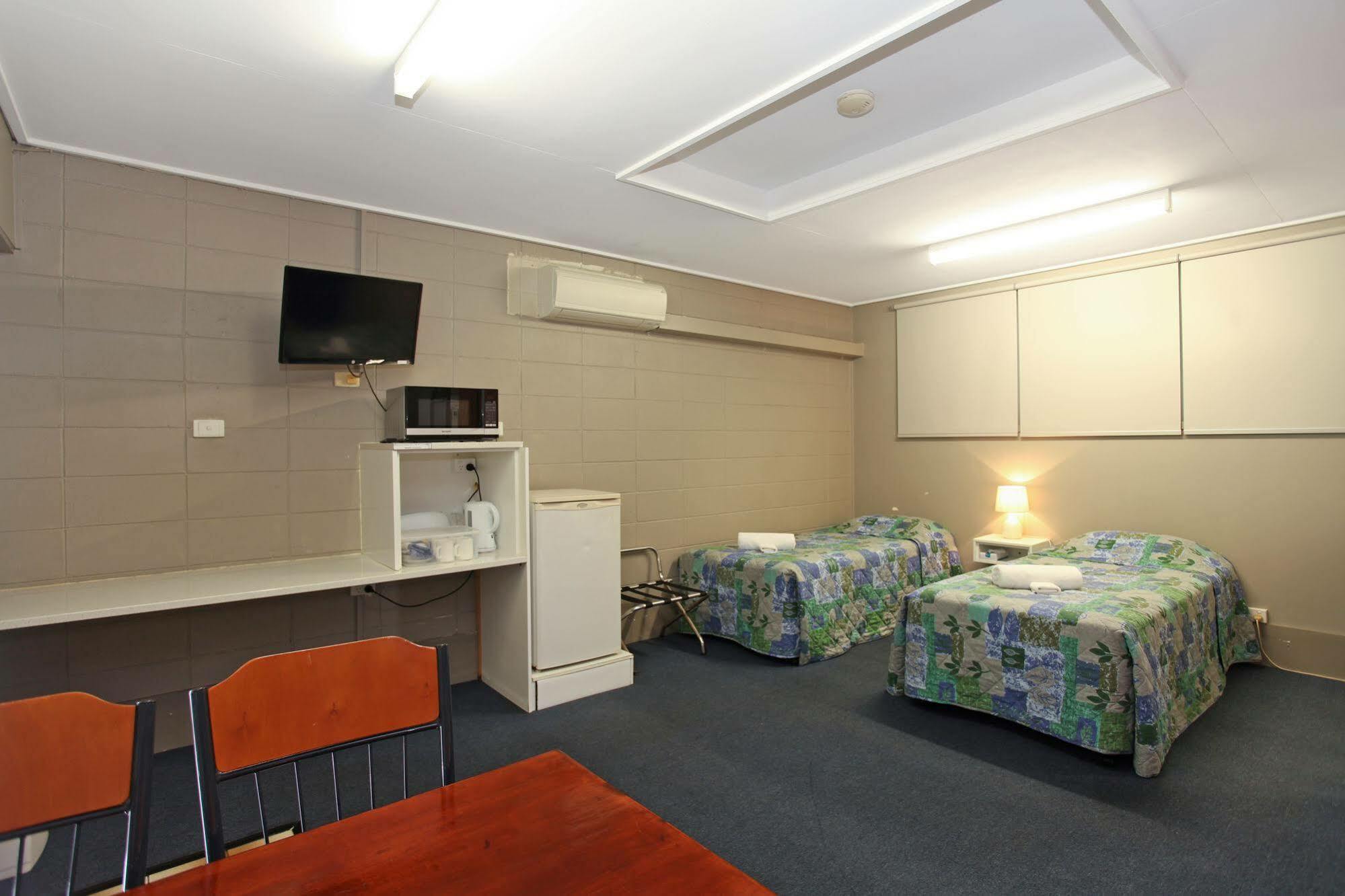เอ็มเอเอส คันทรี แทนดารา โฮเทล โมเทล Motel Sarina ภายนอก รูปภาพ
